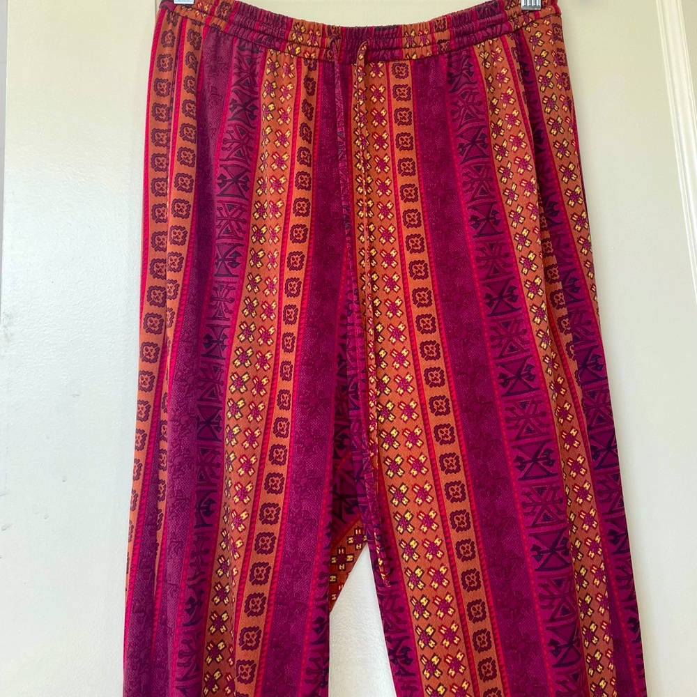 BCBG pattern pants - Picture 3 of 4